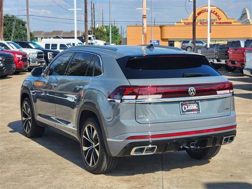 2025 Volkswagen Atlas Cross Sport 2.0T SEL Premium