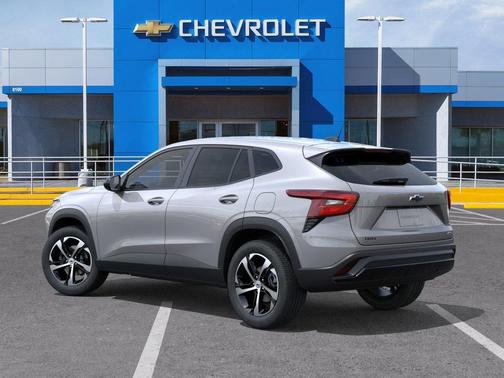 Sterling Gray Metallic 2026 Chevrolet Trax FWD 1RS