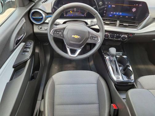Cypress Gray 2025 Chevrolet Trax LT