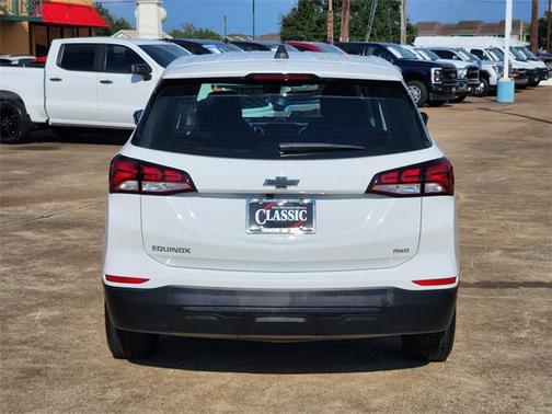 2022 Chevrolet Equinox LS