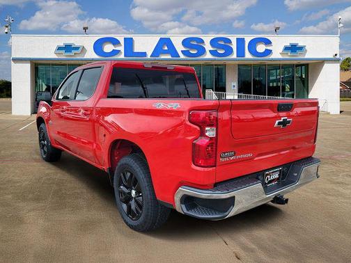 Red Hot 2022 Chevrolet Silverado 1500 LT