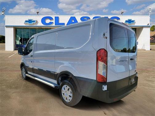 2024 Ford Transit-250 Base