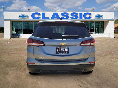 2023 Chevrolet Equinox LS