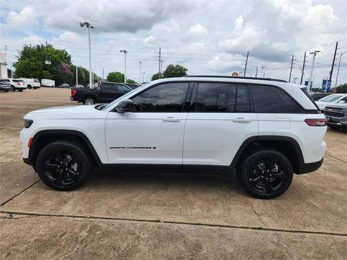 2023 Jeep Grand Cherokee Limited X