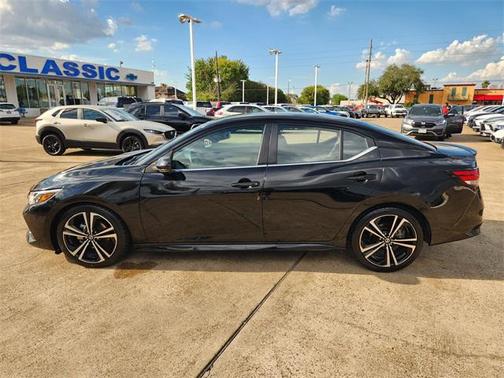 2022 Nissan Sentra SR