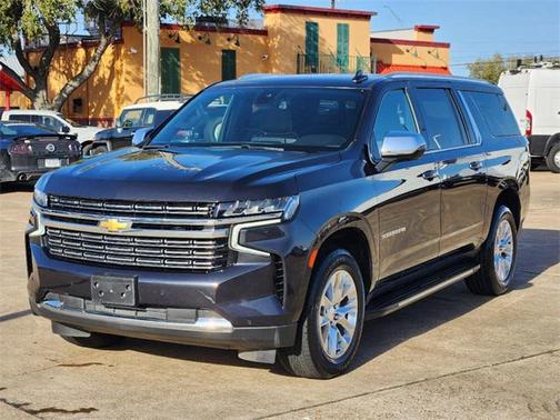 2023 Chevrolet Suburban Premier