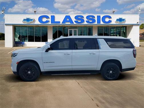 2023 Chevrolet Suburban LS
