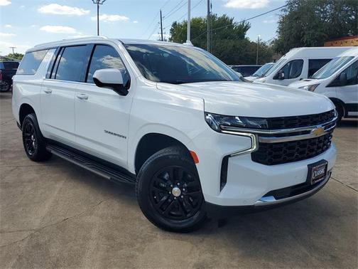 2023 Chevrolet Suburban LS