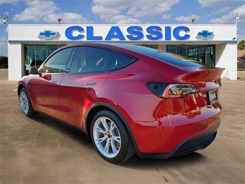 2021 Tesla Model Y Standard Range Rear-Wheel Drive