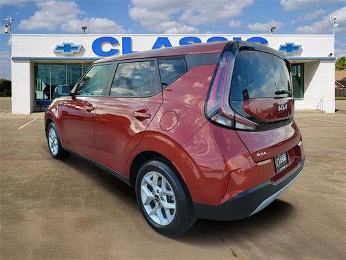 2024 Kia Soul LX