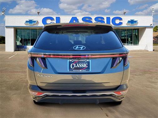 2022 Hyundai TUCSON SEL