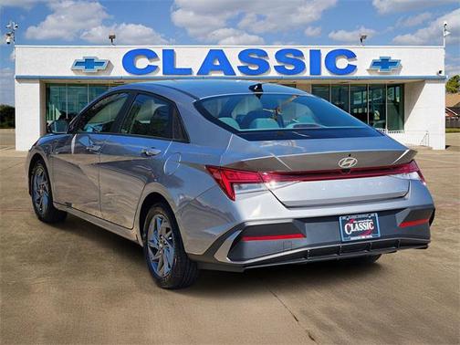 2024 Hyundai ELANTRA HEV Blue