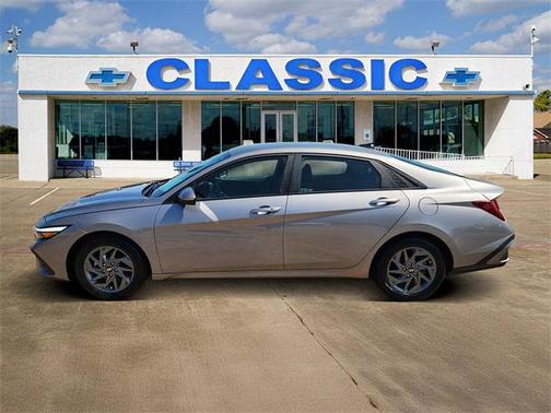 2024 Hyundai ELANTRA HEV Blue