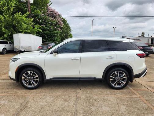 2024 INFINITI QX60 Luxe