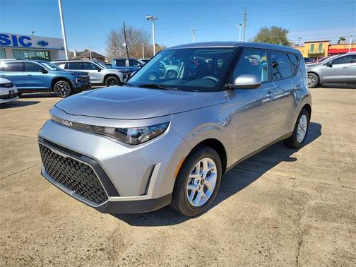 2024 Kia Soul LX