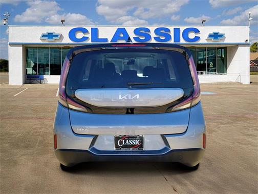 2024 Kia Soul LX