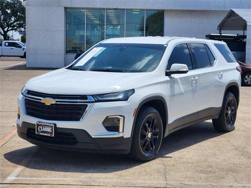 2023 Chevrolet Traverse LS