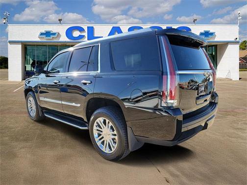 2018 Cadillac Escalade Base
