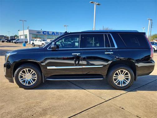 2018 Cadillac Escalade Base
