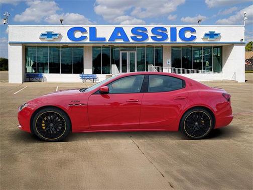 2022 Maserati Ghibli F Tributo Q4