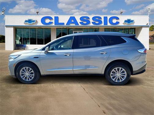 2023 Buick Enclave Essence FWD