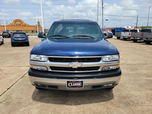 Indigo Blue Metallic 2002 Chevrolet Tahoe LS
