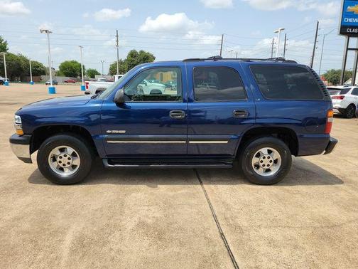 Indigo Blue Metallic 2002 Chevrolet Tahoe LS