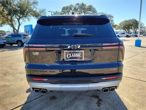 2024 Chevrolet Traverse Z71