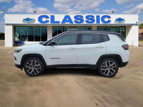 Bright White Clearcoat 2025 Jeep Compass Limited