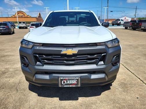 Summit White 2024 Chevrolet Colorado WT