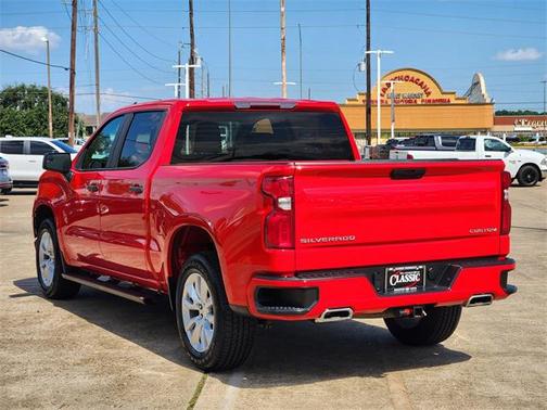 2020 Chevrolet Silverado 1500 Custom