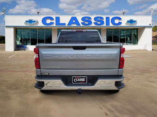 Sterling Gray Metallic 2024 Chevrolet Silverado 1500 LT