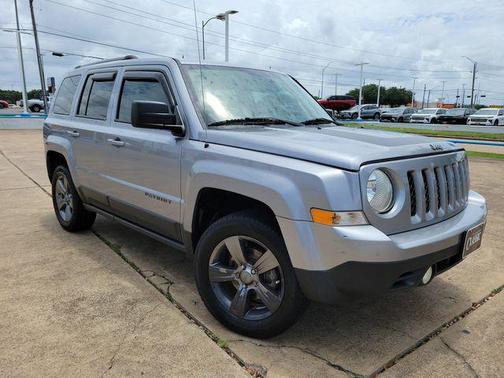 Billet Silver Metallic Clearcoat 2017 Jeep Patriot Sport