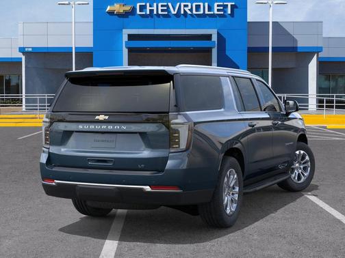2026 Chevrolet Suburban LT