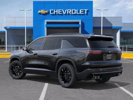 Mosaic Black Metallic 2026 Chevrolet Traverse LT