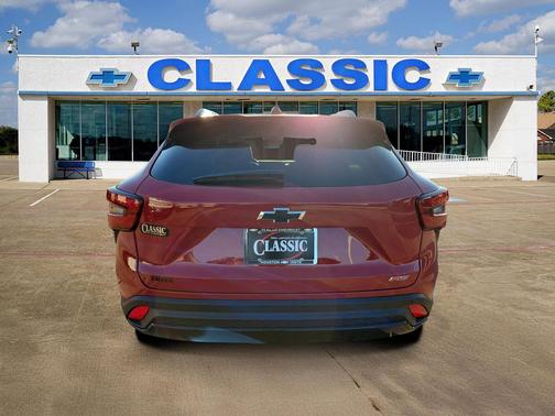 2026 Chevrolet Trax FWD 2RS