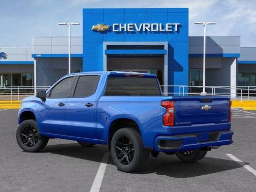 2025 Chevrolet Silverado 1500 Custom