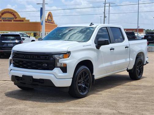 2024 Chevrolet Silverado 1500 Custom