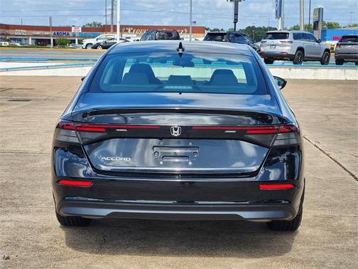 2023 Honda Accord LX 1.5T