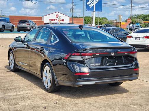 2023 Honda Accord LX 1.5T