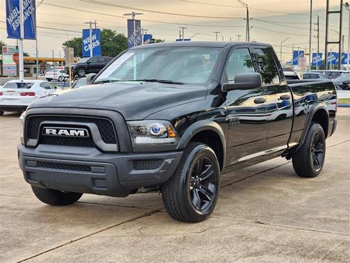 2022 RAM 1500 Classic Warlock Quad Cab 4x4 6'4' Box
