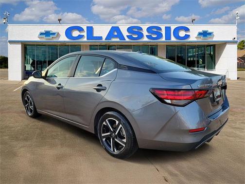 2024 Nissan Sentra SV