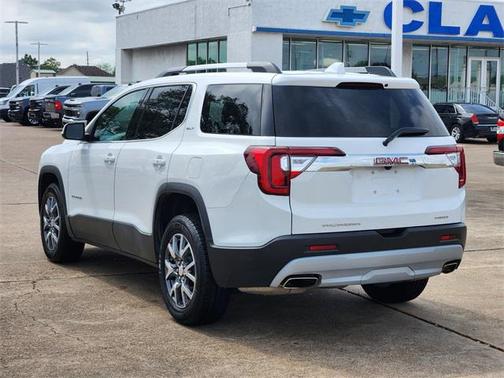 2023 GMC Acadia AWD SLT