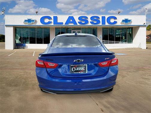 2023 Chevrolet Malibu FWD RS