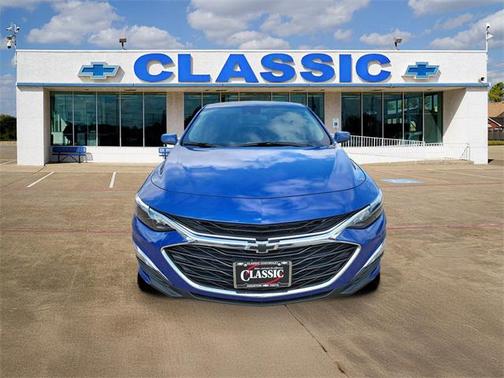 2023 Chevrolet Malibu FWD RS