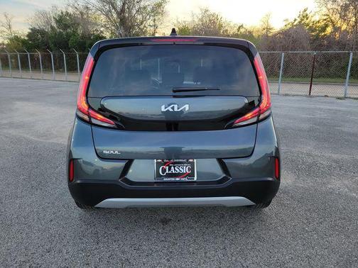 2025 Kia Soul LX
