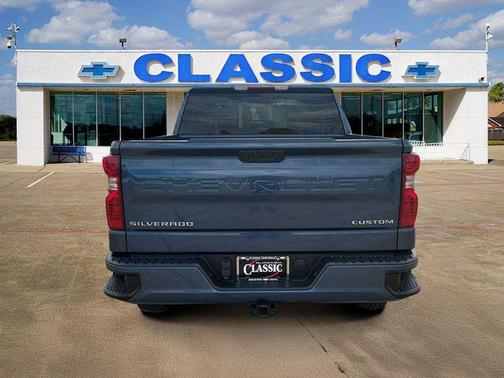 Lakeshore Blue Metallic 2024 Chevrolet Silverado 1500 Custom