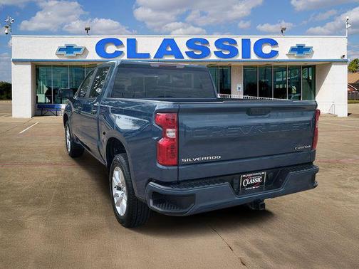 Lakeshore Blue Metallic 2024 Chevrolet Silverado 1500 Custom