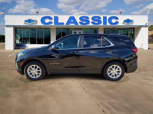 Mosaic Black Metallic 2024 Chevrolet Equinox 1LT