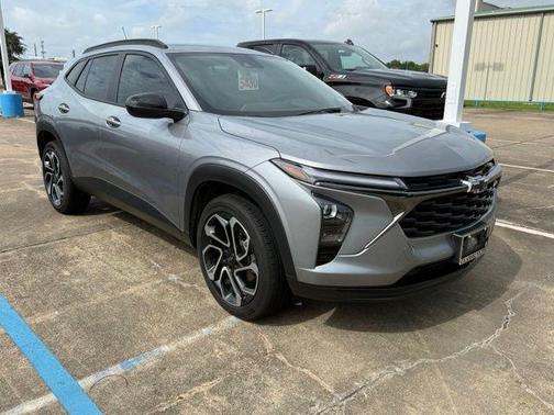 Sterling Gray Metallic 2025 Chevrolet Trax FWD 2RS